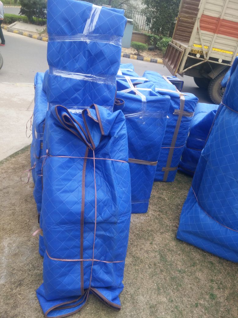 <br />
<b>Notice</b>:  Undefined variable: FetchPage in <b>/home/movingsolutions/public_html/company/home.php</b> on line <b>428</b><br />
<br />
<b>Notice</b>:  Trying to access array offset on value of type null in <b>/home/movingsolutions/public_html/company/home.php</b> on line <b>428</b><br />
 Slider