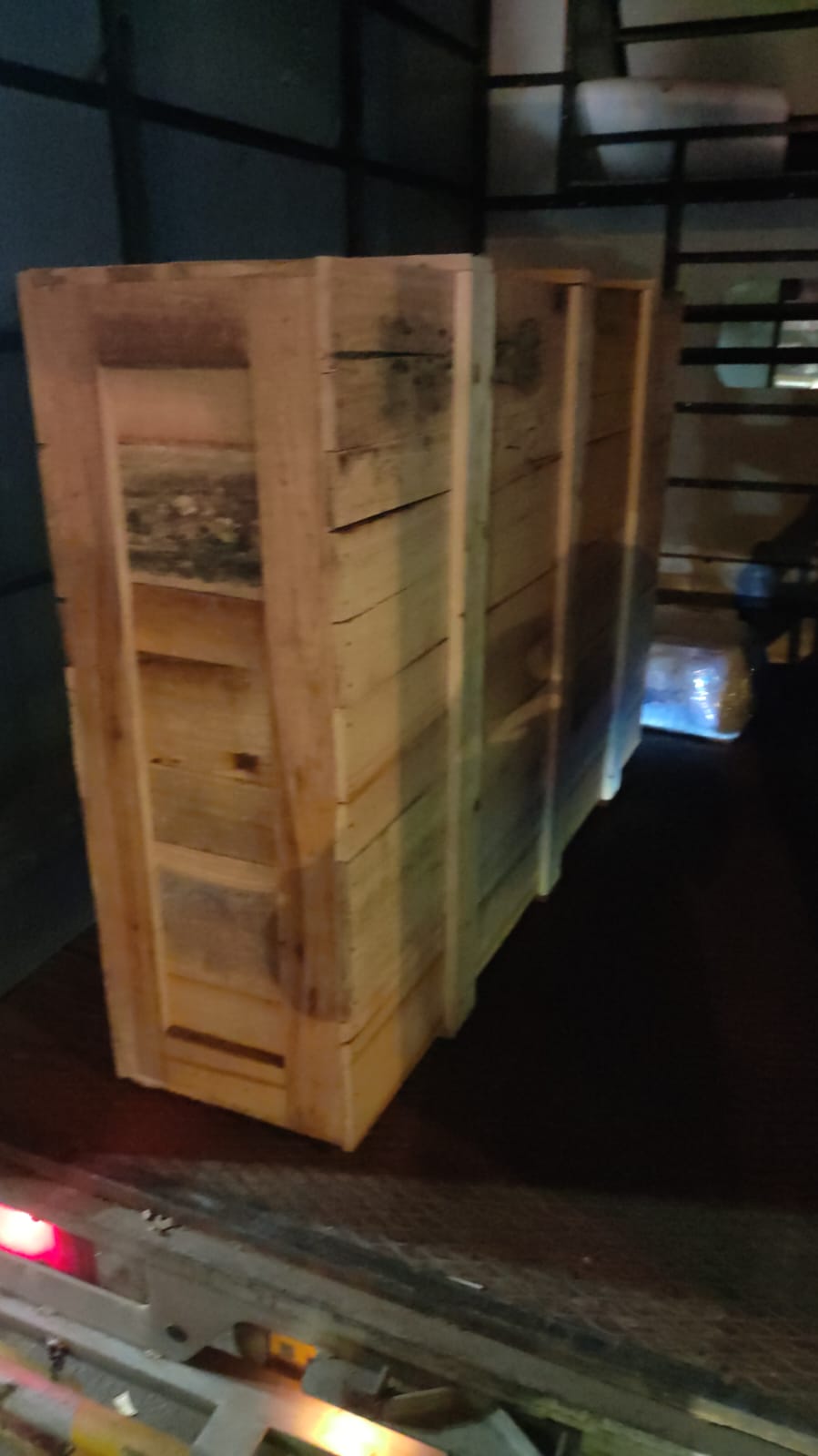 <br />
<b>Notice</b>:  Undefined variable: FetchPage in <b>/home/movingsolutions/public_html/company/home.php</b> on line <b>428</b><br />
<br />
<b>Notice</b>:  Trying to access array offset on value of type null in <b>/home/movingsolutions/public_html/company/home.php</b> on line <b>428</b><br />
 Slider