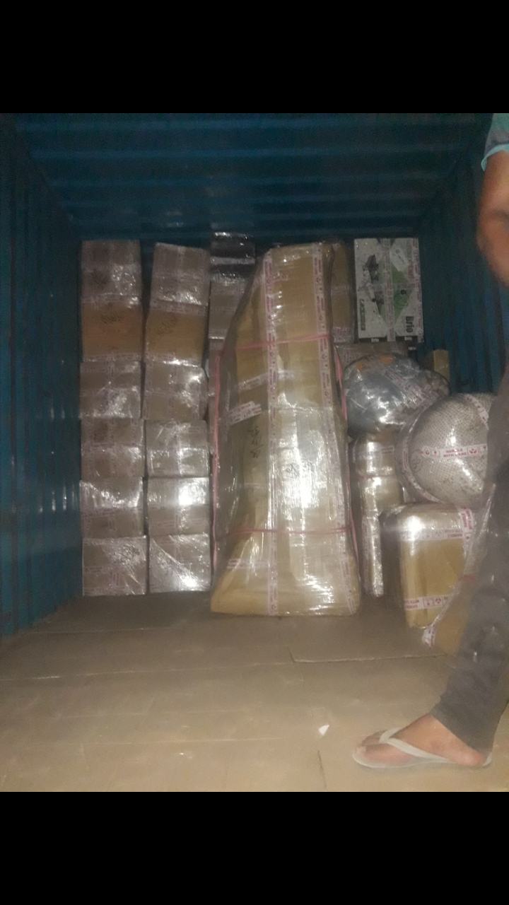 <br />
<b>Notice</b>:  Undefined variable: FetchPage in <b>/home/movingsolutions/public_html/company/home.php</b> on line <b>428</b><br />
<br />
<b>Notice</b>:  Trying to access array offset on value of type null in <b>/home/movingsolutions/public_html/company/home.php</b> on line <b>428</b><br />
 Slider