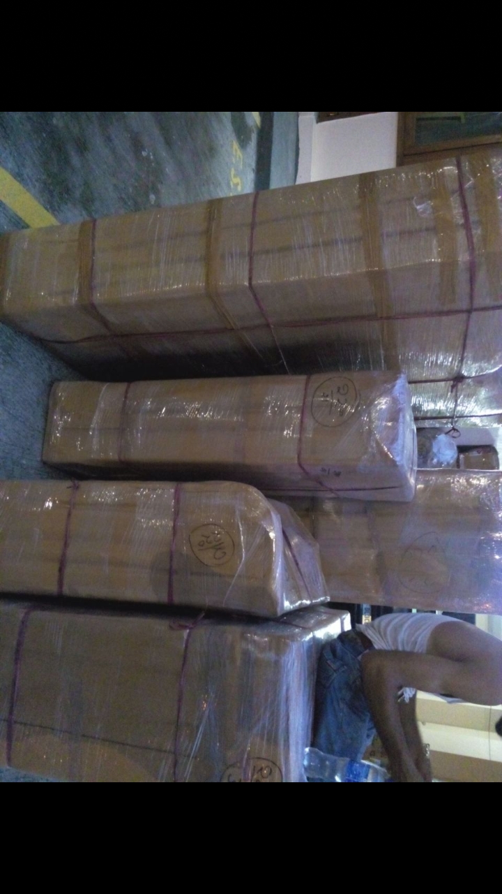 <br />
<b>Notice</b>:  Undefined variable: FetchPage in <b>/home/movingsolutions/public_html/company/home.php</b> on line <b>428</b><br />
<br />
<b>Notice</b>:  Trying to access array offset on value of type null in <b>/home/movingsolutions/public_html/company/home.php</b> on line <b>428</b><br />
 Slider