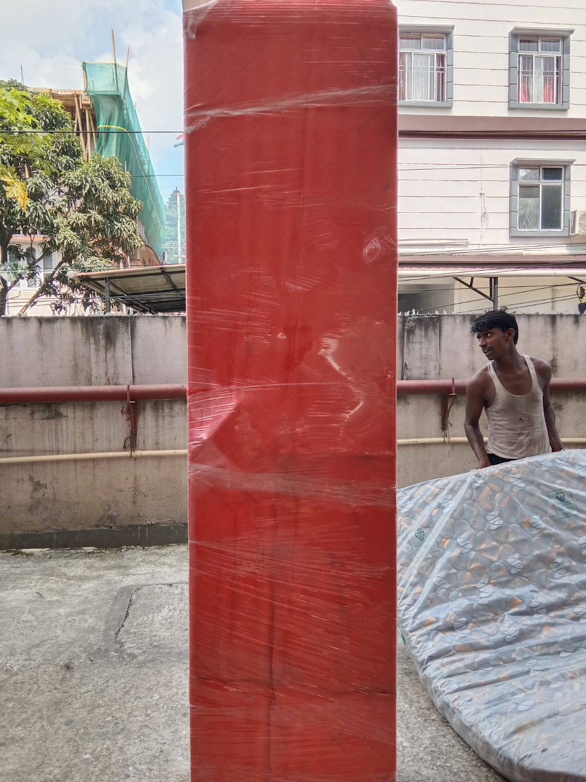 <br />
<b>Notice</b>:  Undefined variable: FetchPage in <b>/home/movingsolutions/public_html/company/home.php</b> on line <b>428</b><br />
<br />
<b>Notice</b>:  Trying to access array offset on value of type null in <b>/home/movingsolutions/public_html/company/home.php</b> on line <b>428</b><br />
 Slider