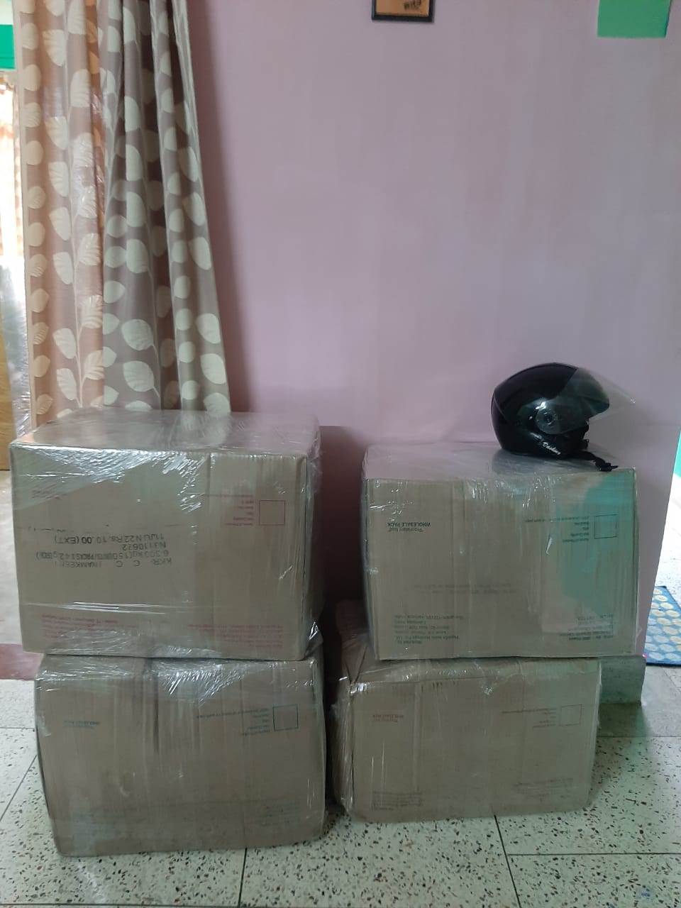 <br />
<b>Notice</b>:  Undefined variable: FetchPage in <b>/home/movingsolutions/public_html/company/home.php</b> on line <b>428</b><br />
<br />
<b>Notice</b>:  Trying to access array offset on value of type null in <b>/home/movingsolutions/public_html/company/home.php</b> on line <b>428</b><br />
 Slider