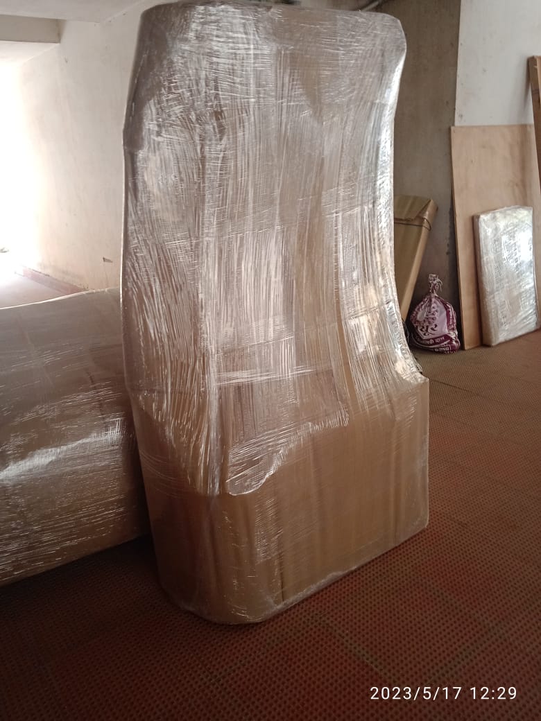 <br />
<b>Notice</b>:  Undefined variable: FetchPage in <b>/home/movingsolutions/public_html/company/home.php</b> on line <b>428</b><br />
<br />
<b>Notice</b>:  Trying to access array offset on value of type null in <b>/home/movingsolutions/public_html/company/home.php</b> on line <b>428</b><br />
 Slider