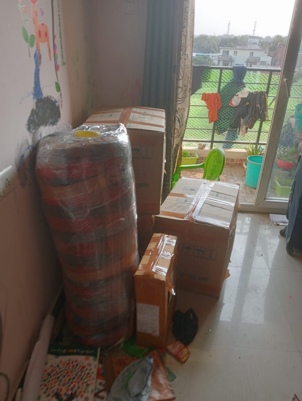 <br />
<b>Notice</b>:  Undefined variable: FetchPage in <b>/home/movingsolutions/public_html/company/home.php</b> on line <b>428</b><br />
<br />
<b>Notice</b>:  Trying to access array offset on value of type null in <b>/home/movingsolutions/public_html/company/home.php</b> on line <b>428</b><br />
 Slider