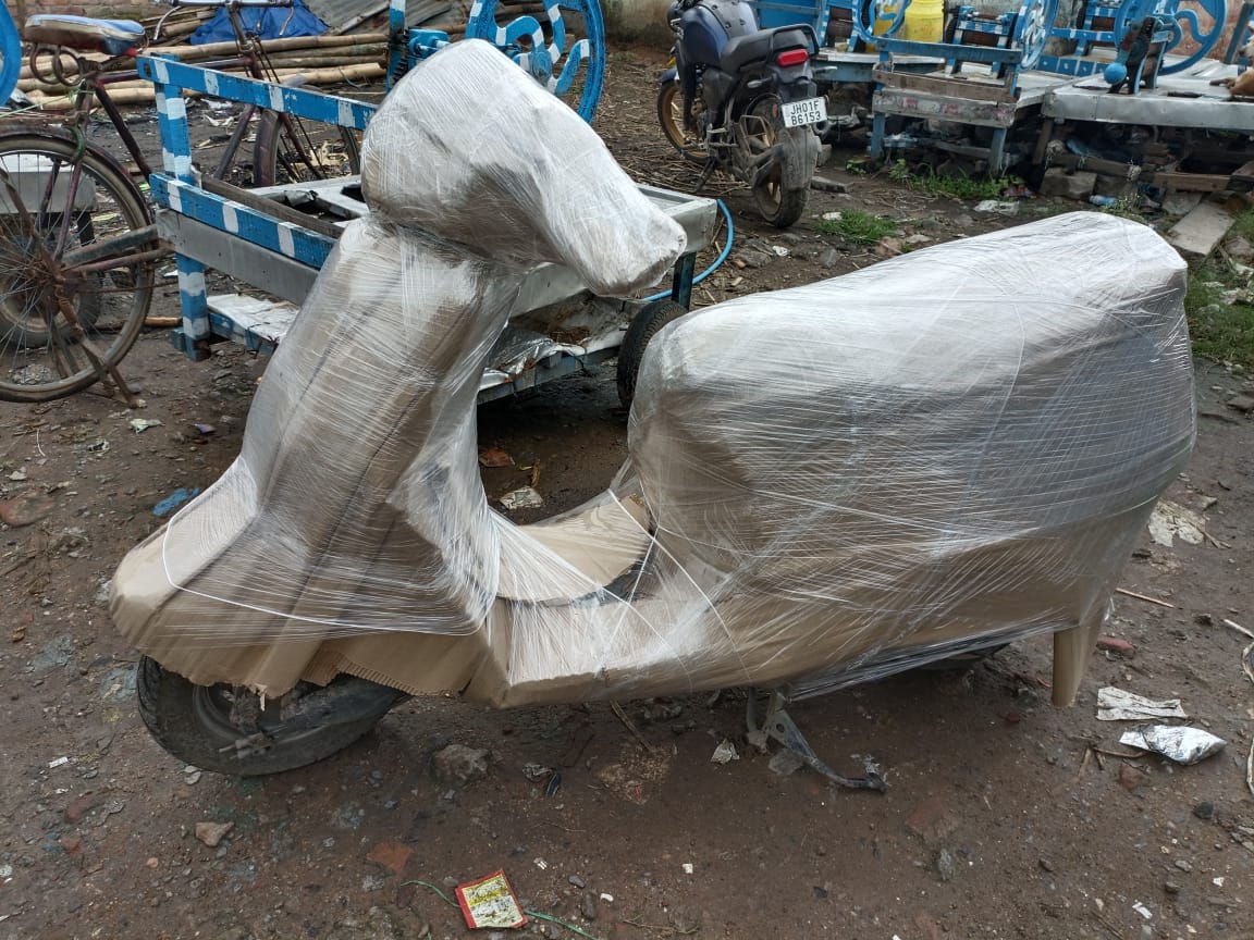 <br />
<b>Notice</b>:  Undefined variable: FetchPage in <b>/home/movingsolutions/public_html/company/home.php</b> on line <b>428</b><br />
<br />
<b>Notice</b>:  Trying to access array offset on value of type null in <b>/home/movingsolutions/public_html/company/home.php</b> on line <b>428</b><br />
 Slider