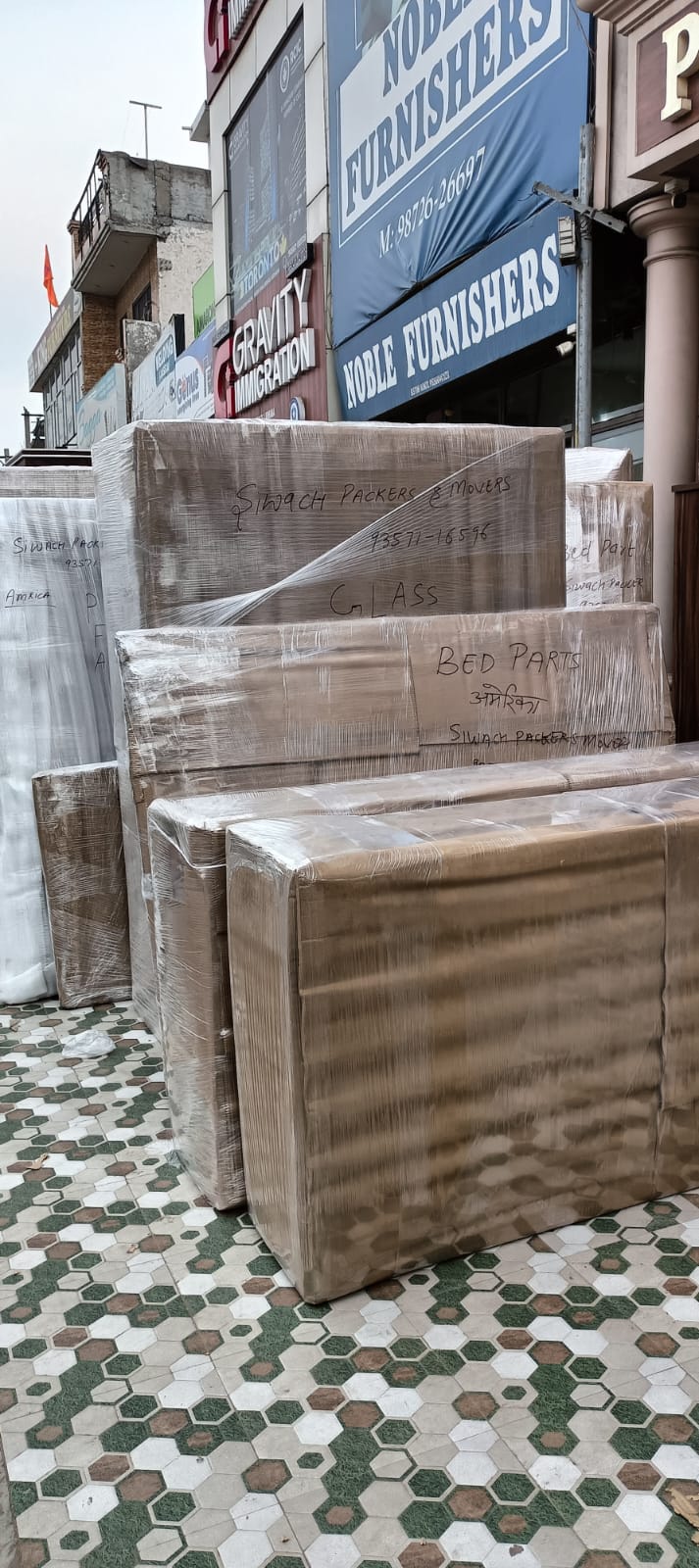 <br />
<b>Notice</b>:  Undefined variable: FetchPage in <b>/home/movingsolutions/public_html/company/home.php</b> on line <b>428</b><br />
<br />
<b>Notice</b>:  Trying to access array offset on value of type null in <b>/home/movingsolutions/public_html/company/home.php</b> on line <b>428</b><br />
 Slider