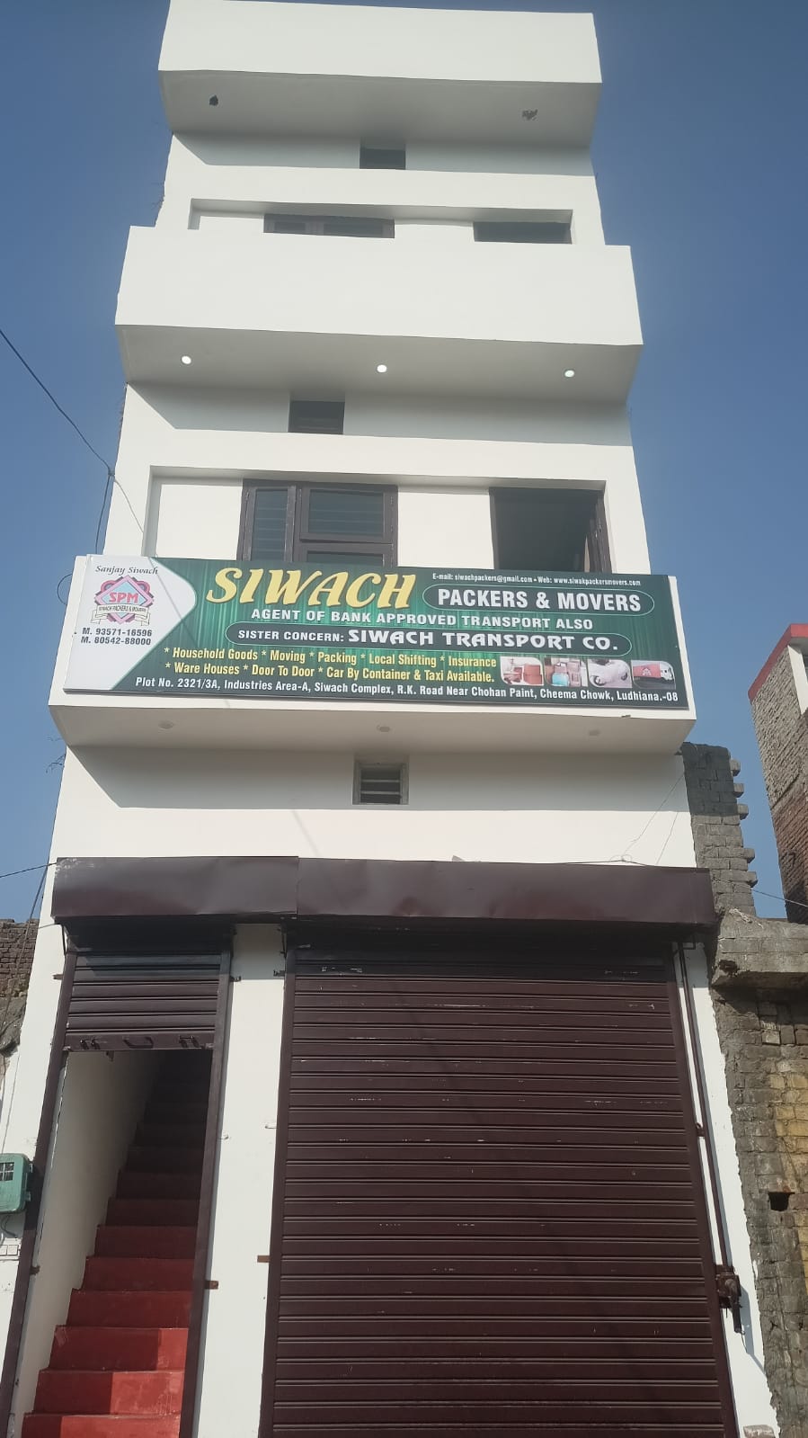 <br />
<b>Notice</b>:  Undefined variable: FetchPage in <b>/home/movingsolutions/public_html/company/home.php</b> on line <b>428</b><br />
<br />
<b>Notice</b>:  Trying to access array offset on value of type null in <b>/home/movingsolutions/public_html/company/home.php</b> on line <b>428</b><br />
 Slider