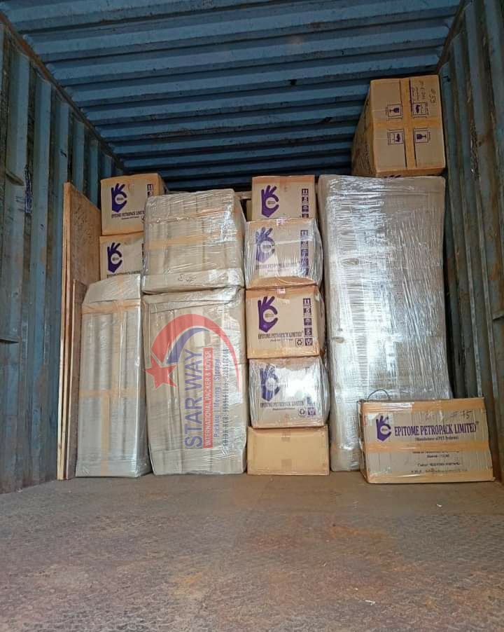 <br />
<b>Notice</b>:  Undefined variable: FetchPage in <b>/home/movingsolutions/public_html/company/home.php</b> on line <b>428</b><br />
<br />
<b>Notice</b>:  Trying to access array offset on value of type null in <b>/home/movingsolutions/public_html/company/home.php</b> on line <b>428</b><br />
 Slider